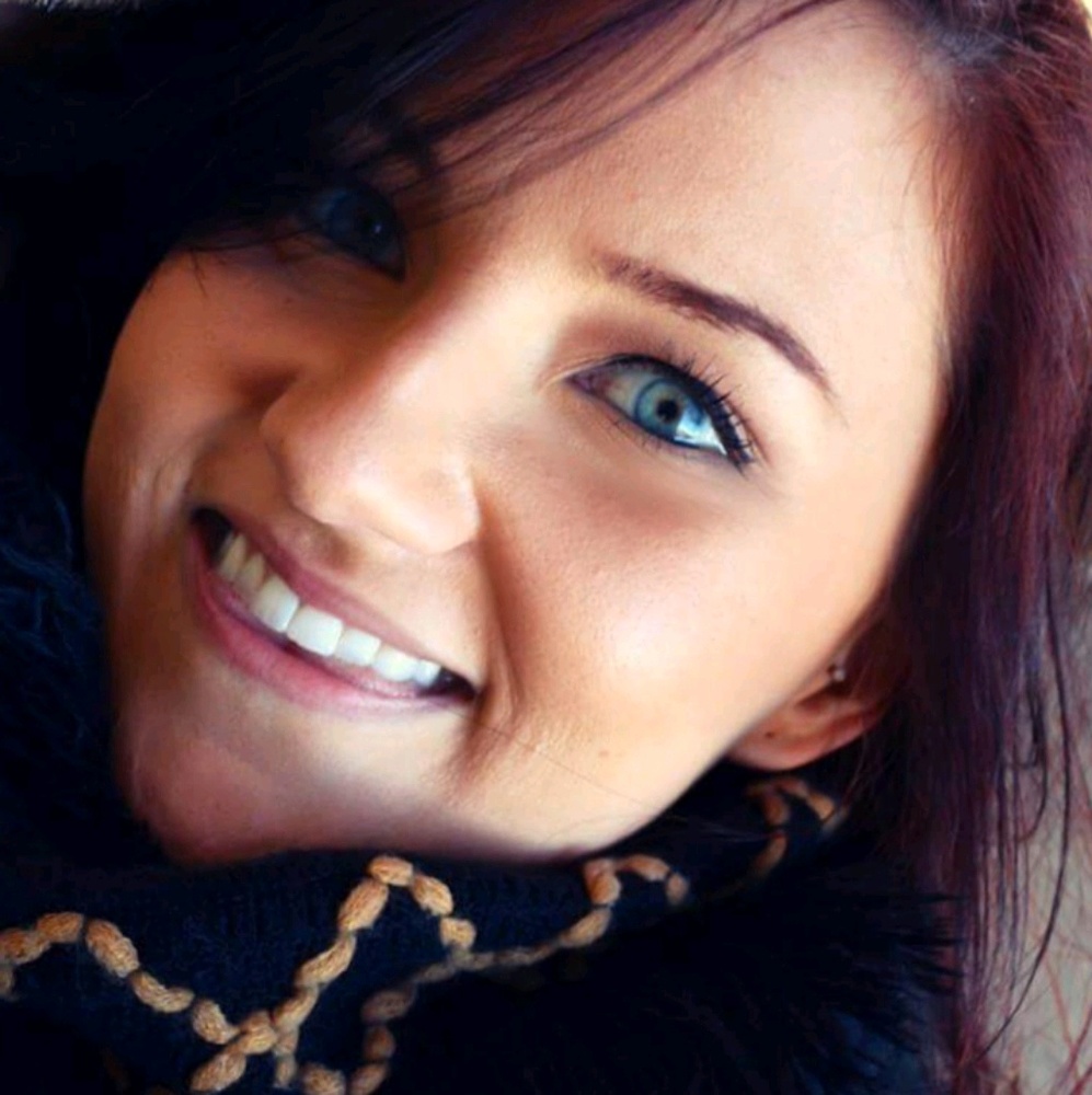 Meet your Posher, Olivia